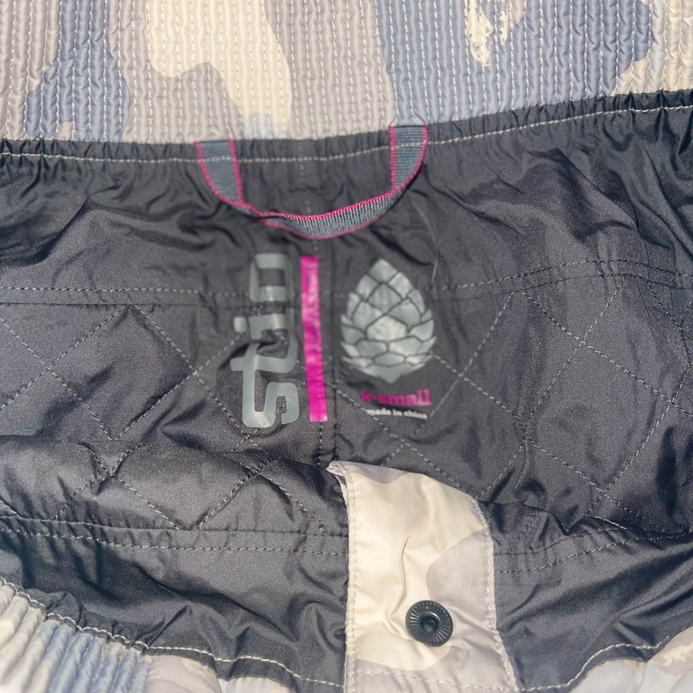 Stio Camo Midi Skirt in Gray, Cream, White - Picture 5 of 6